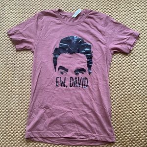 Schitt’s Creek “Ew, David” t-shirt, size small